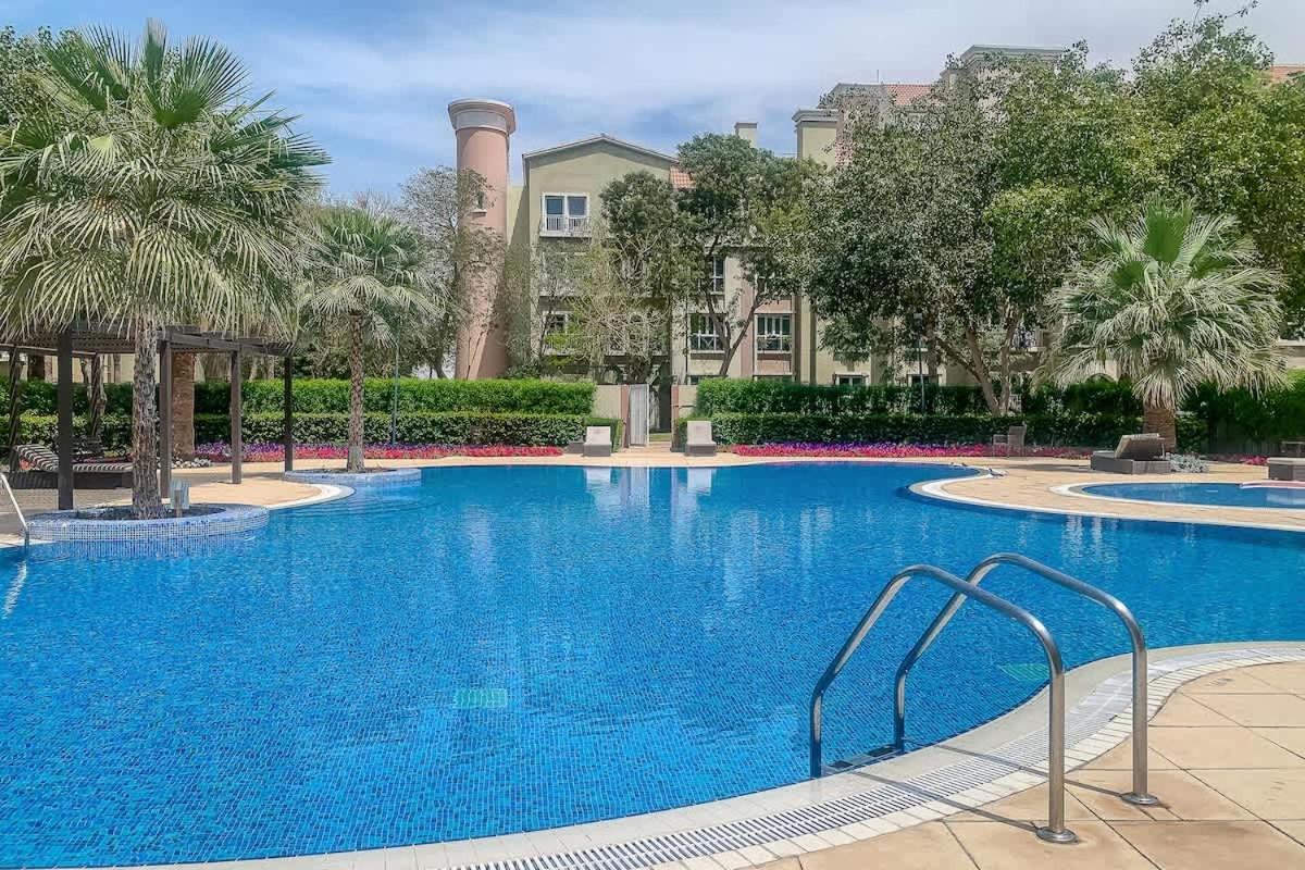 Apartment Airstay - Modern - Near Al Furjan Metro - Monthly Offer Available *